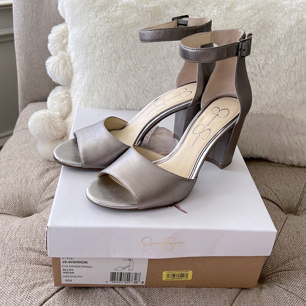 Jessica Simpson heels